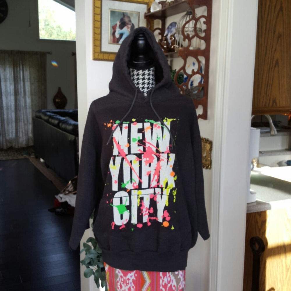 NEW YORK CITY Sweatshirt Size L